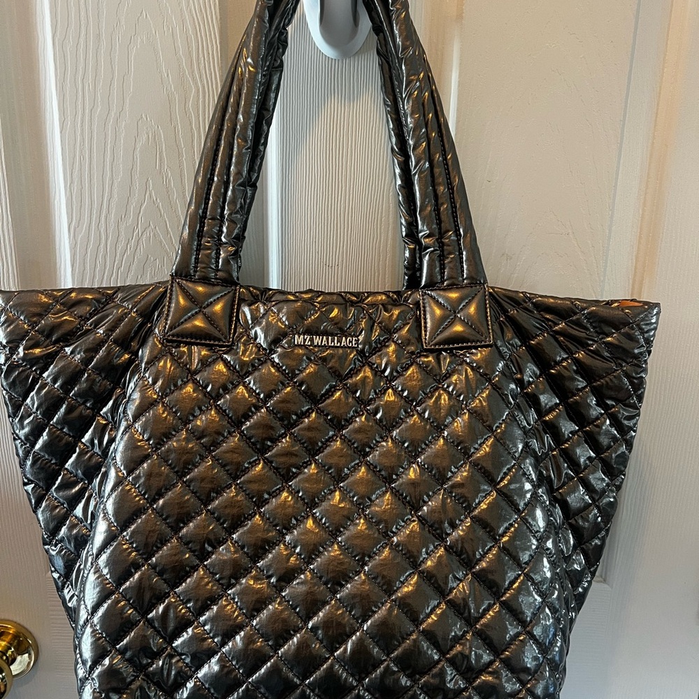 MZ Wallace Medium Metro Tote Deluxe in Metallic Moondust Lacquer - Like New